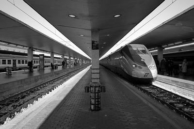 Florence SMN Train Station platforms