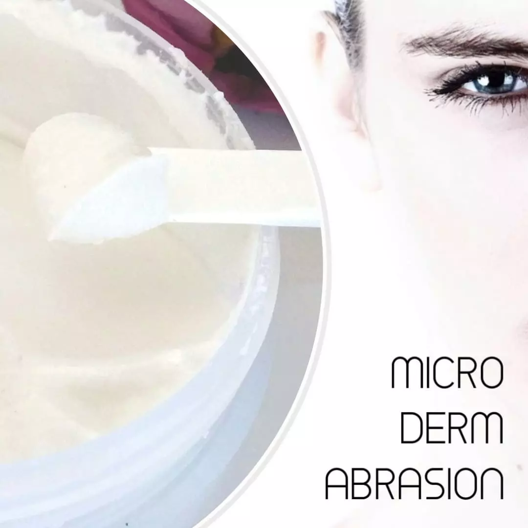 Seborrhoea Sicca mit Mikrodermabrasion verbessern