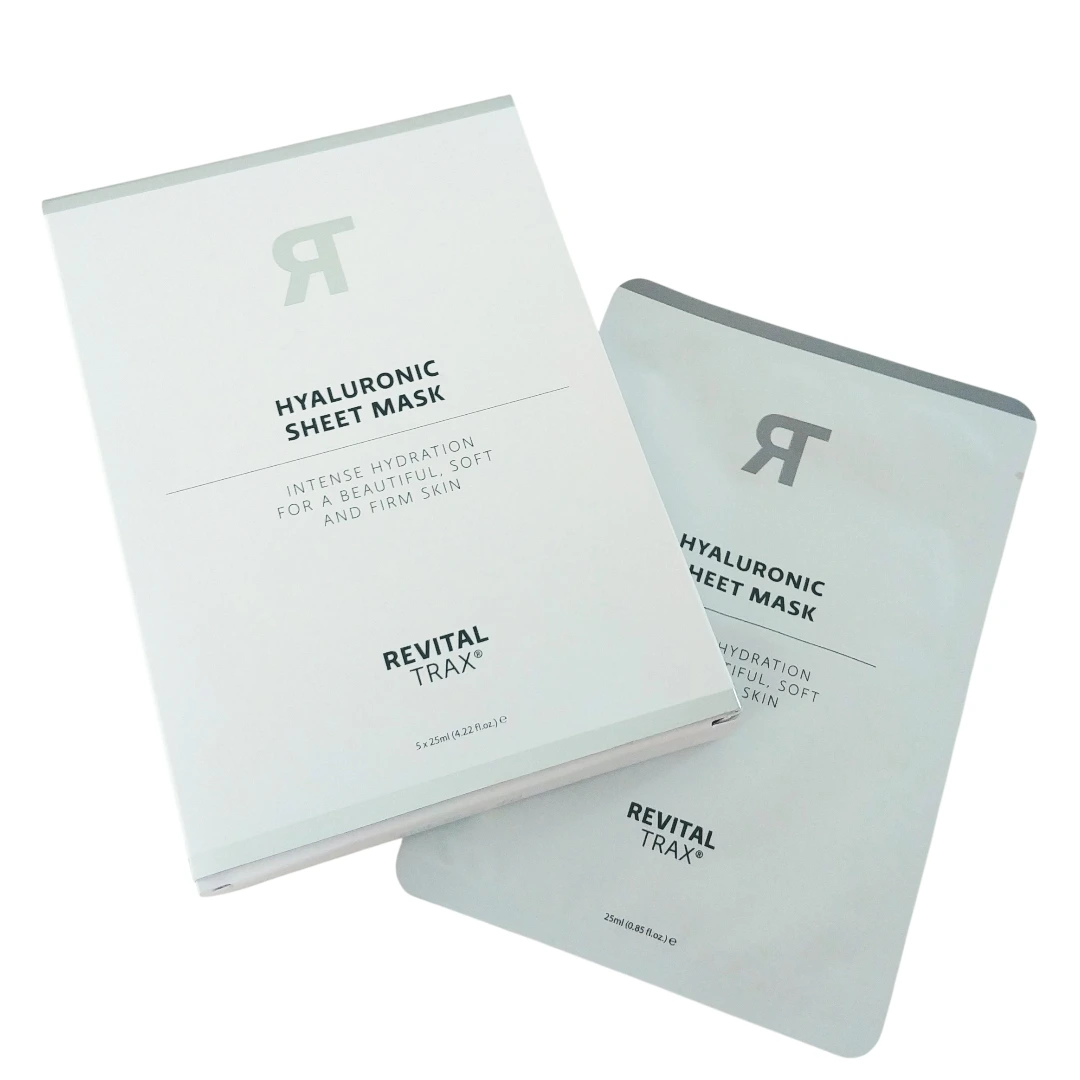 Elegante Produktverpackung der Revitaltrax Hyaluronsäure-Sheet-Maske im minimalistischem Design