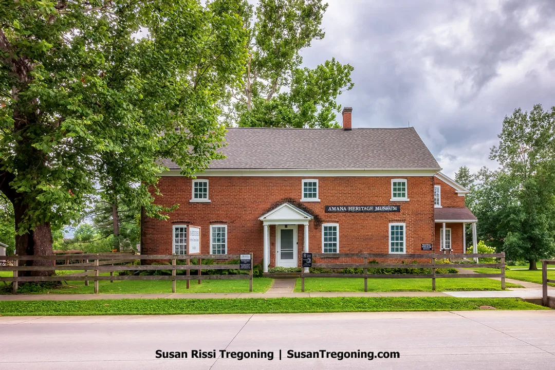 The Noe Communal Kitchen House was built in 1864 of locally made brick. The building served as a kitchen house until 1932, and later became a doctor's home. It is now part of the three-building complex that makes up the Amana Heritage Museum in Amana, Iowa.