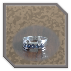 Main page item silver & 5 Sri Lankan sapphire ladies ring $1000A