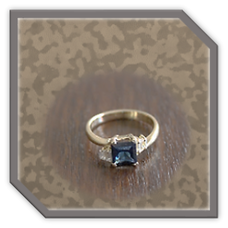 Main page item 14ct yellow gold square sapphire & cubic ladies ring $1800A