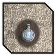 Main page item silver & Wedgwood 