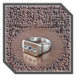MRGT00700B-Sterling Silver 9ct Gold-Top Topaz Men's Ring.