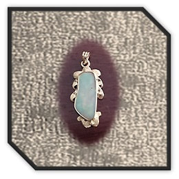 PE01600A-9ct Yellow Gold Opal Pendant.