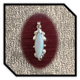 PE01200F-9ct Yellow Gold Opal Pendant.