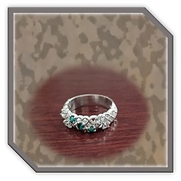 LR00220A-Sterling Silver Gilson Emerald Cubic Ladies Ring.
