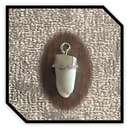 PE05800C-18ct Yellow Gold Opal Diamond Pendant.