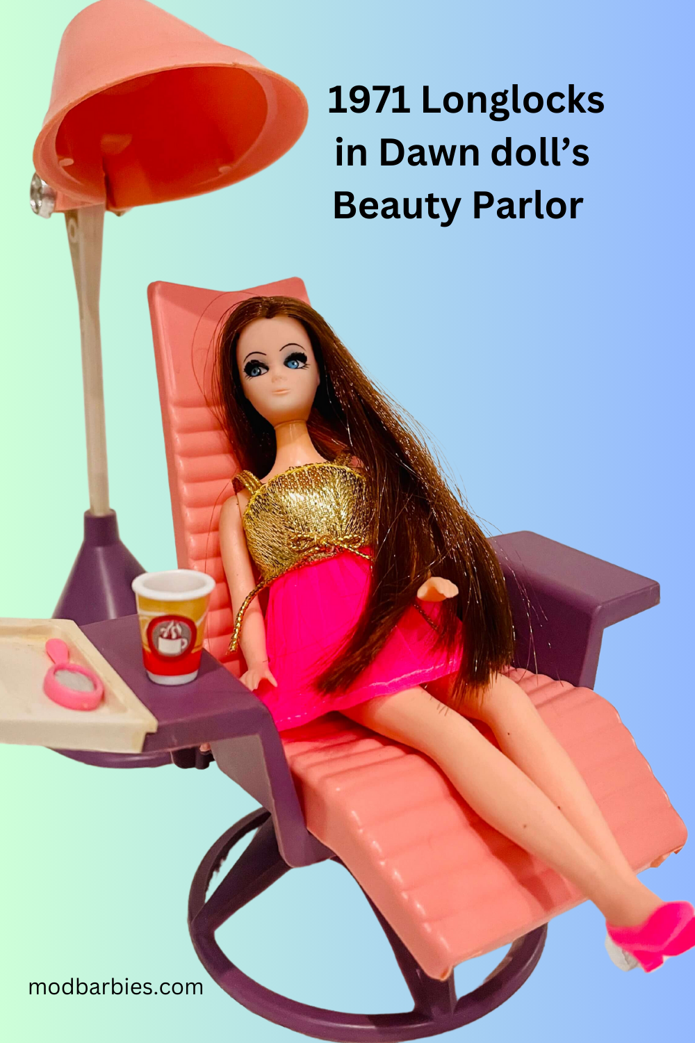 Dawn doll's Beauty Parlor
