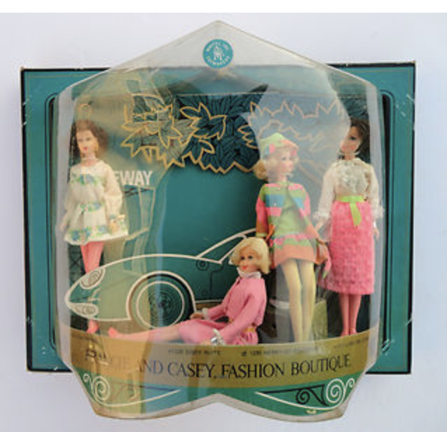 1969 Mattel Barbie Francie & Casey Fashion Boutique Store Display