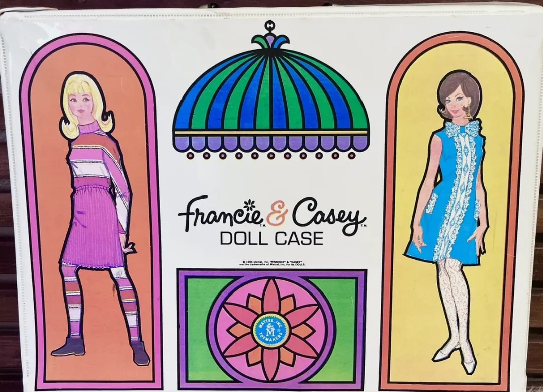 1966 Francie and Casey carrying case