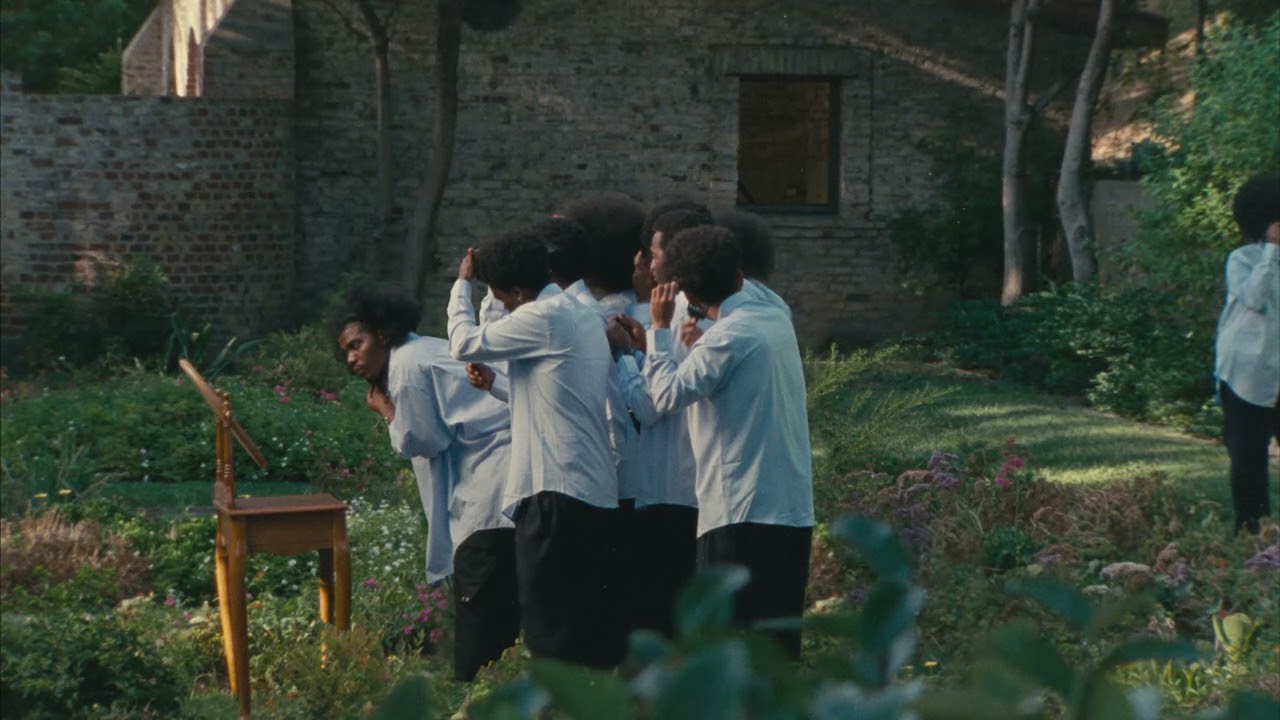 Watch Smino's music video for "Lee & Lovie"