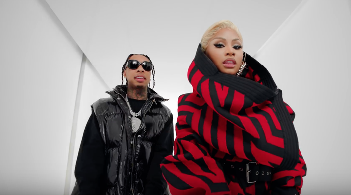 Watch Tyga's new video 'Dip' ft. Nicki Minaj