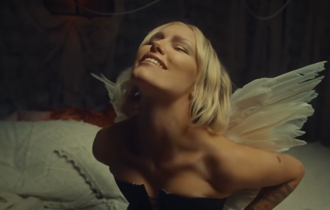 Grace VanderWaal music video for 'What's Left Of Me'