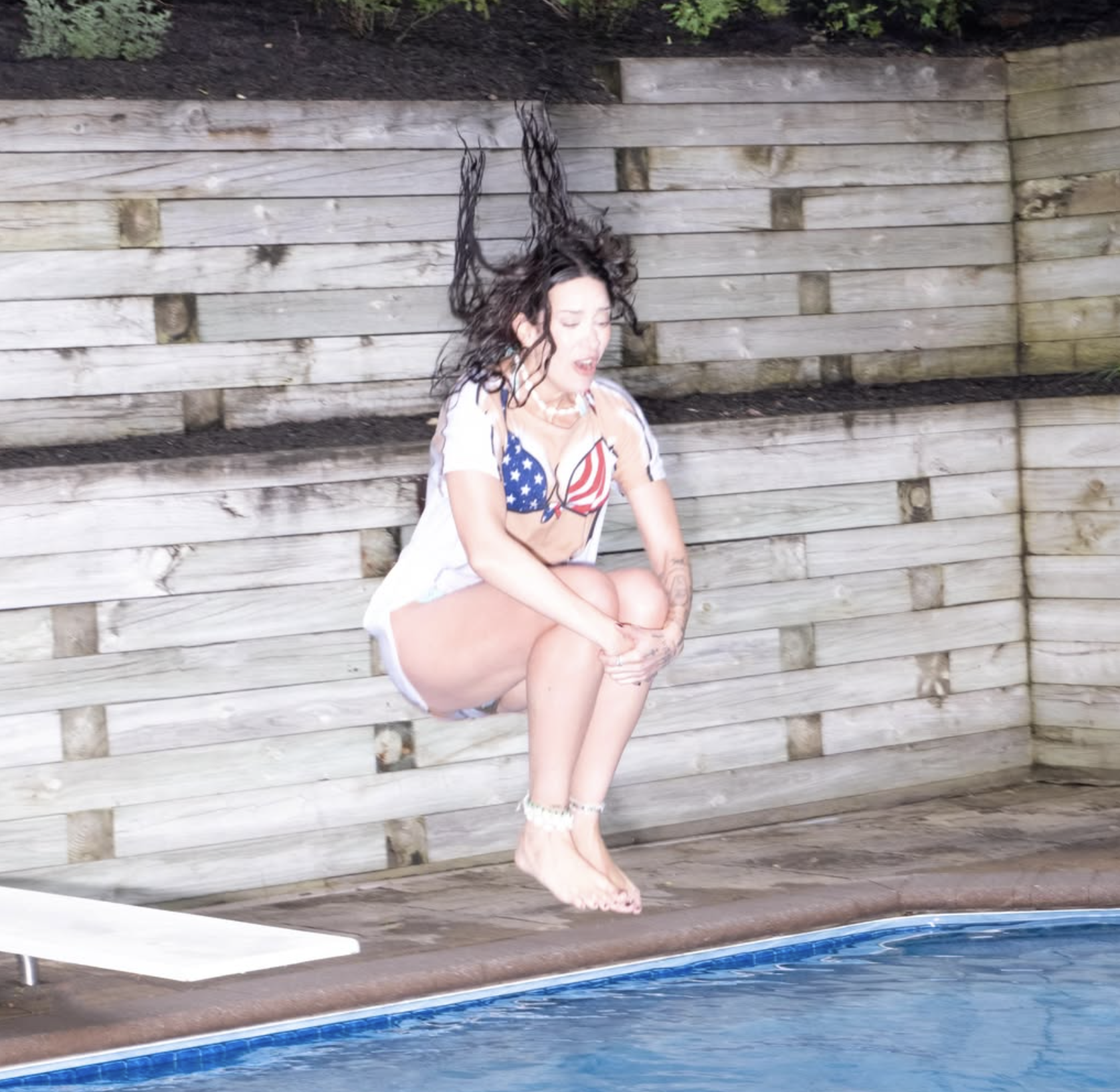 Julia Wolf Is in the Deep End — and She's Never Sounded More Alive