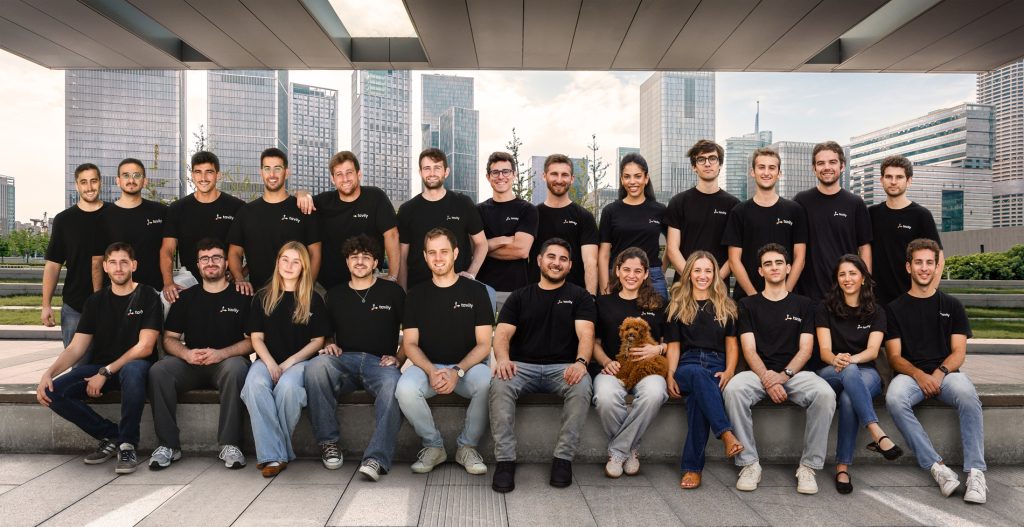 Tavily Raises $25M to Power AI Agents with Real-Time Web Search Infrastructure