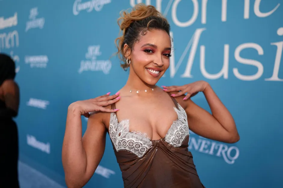 Tinashe Makes It Look "Too Easy" — and That's Exactly the Point