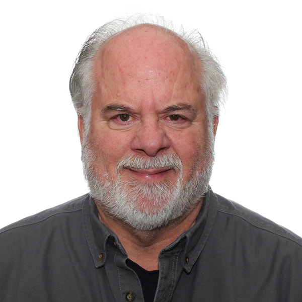 Headshot of Robert D. Hill