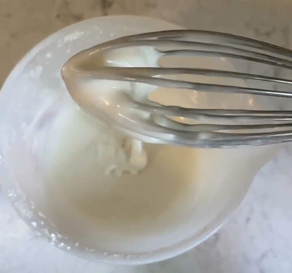 Make a Thick Lemon Glaze