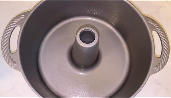 Blackberry Bundt Cake Pan