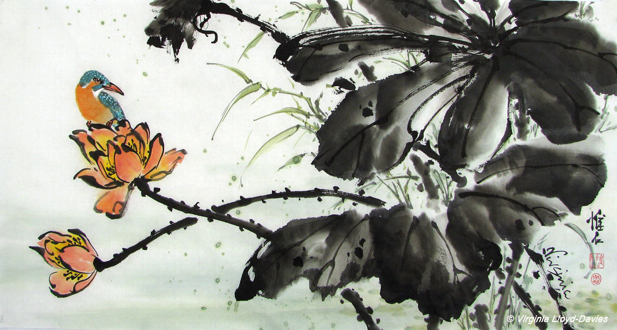 Picture of Kingfisher on lotus flower