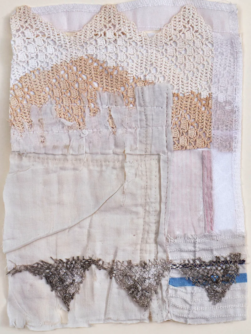 Fabric assemblage from lace fragments