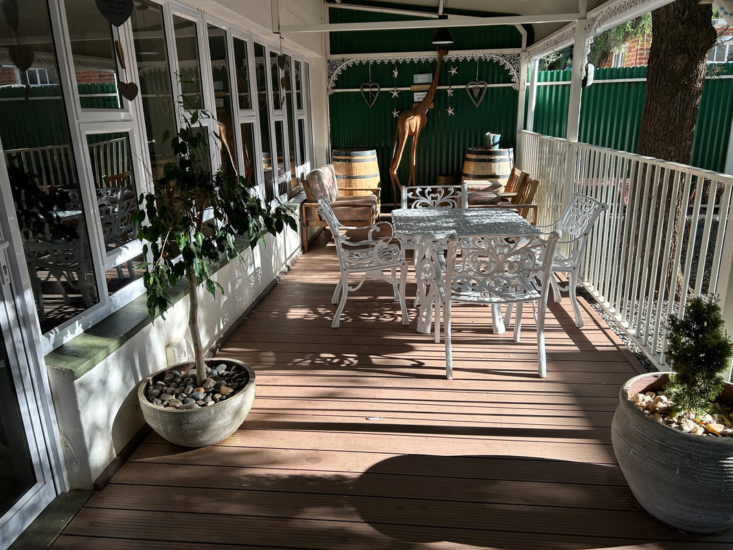 Edwardian Breakfast Stoep at the Solomon Edwardian Guest House
