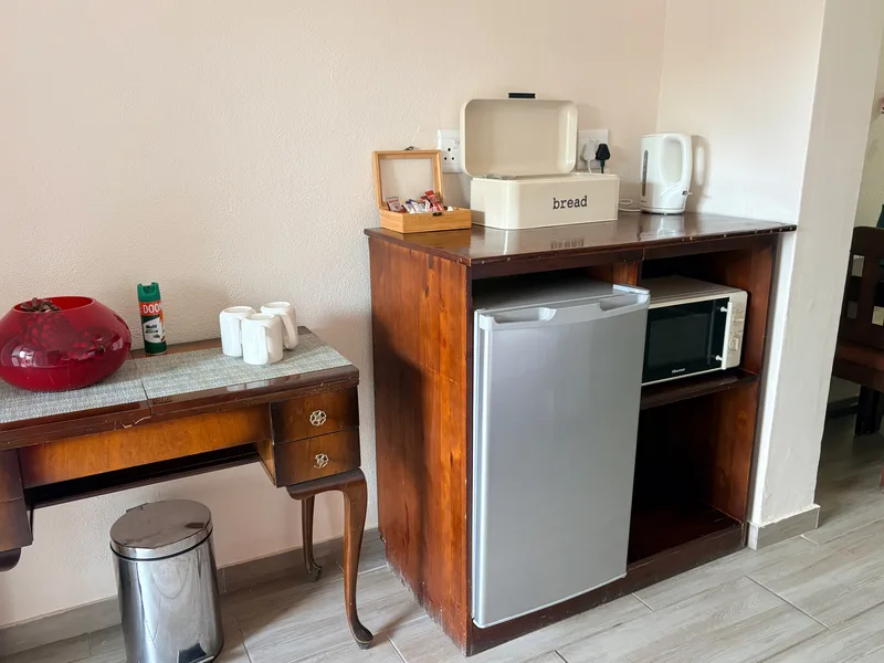 Refreshment counter in Room 6 at the Solomon Edwardian Guest House