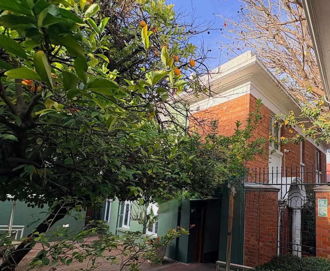 The former Ladies' Annexe can still be seen at the back of the main clubhouse.