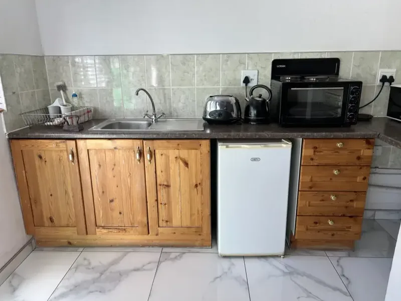 Close-up of Kitchenette in Rooms 1 and 2