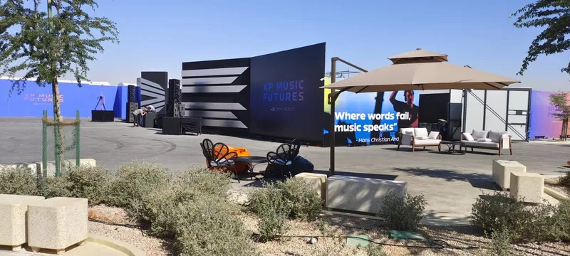 xp-music-futures-riyadh-outdoor-stage-lounge-setup