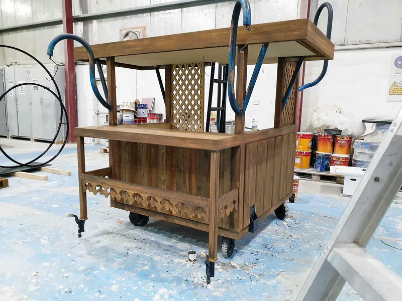 traditional-wooden-market-stall-fabrication.webp