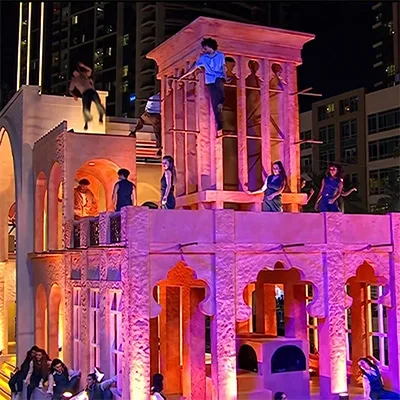 scenic-heritage-parade-float-performance