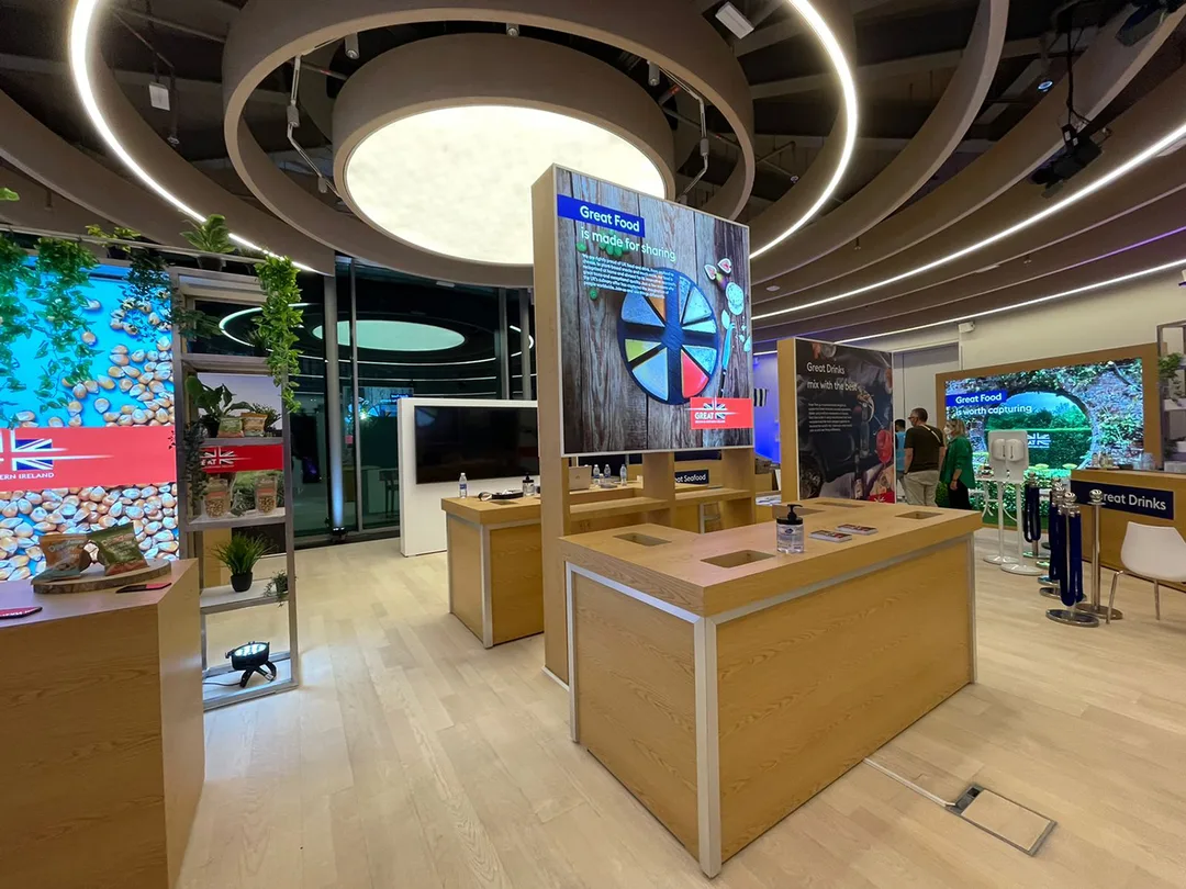 Evolution Scenic permanent experience centre with bespoke joinery, illuminated displays and integrated technology.
