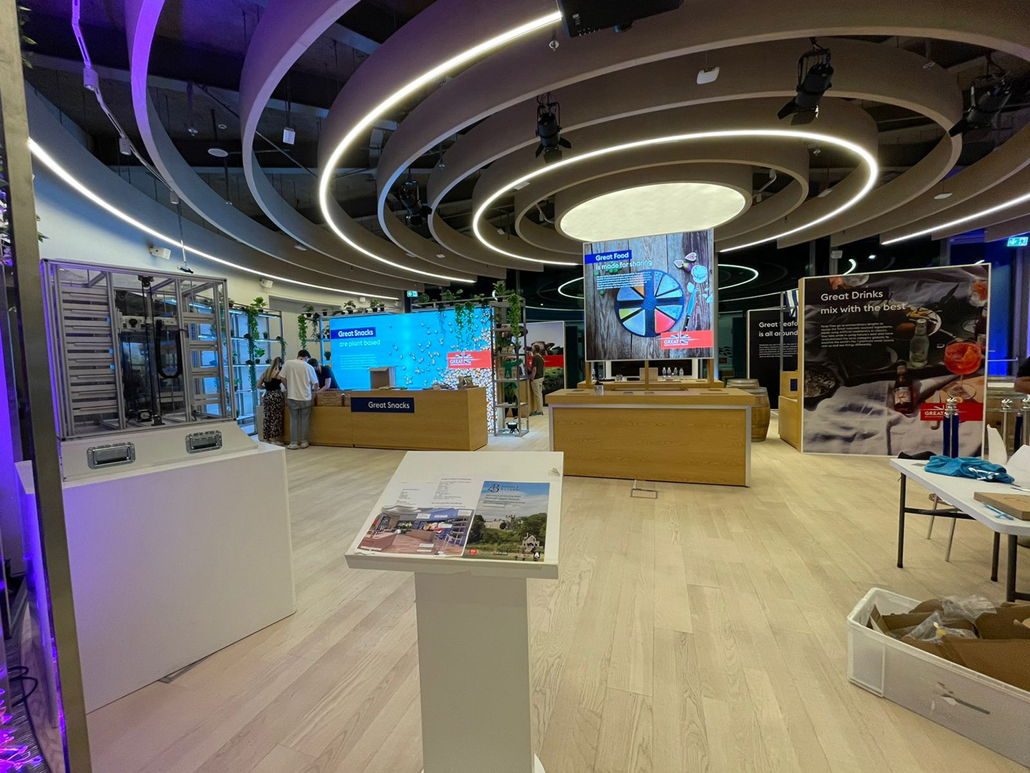 Building Permanent Brand Environments

