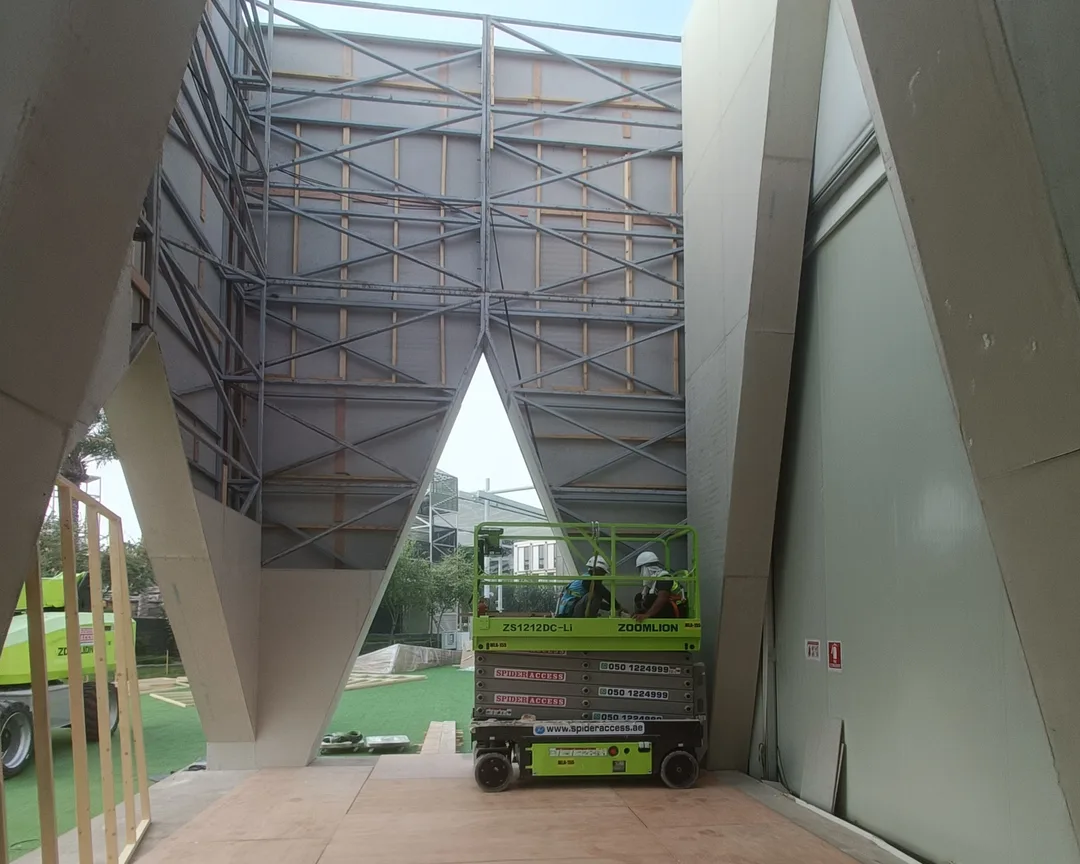 Evolution Scenic metal framework concealed behind finished scenic cladding and architectural surfaces.
