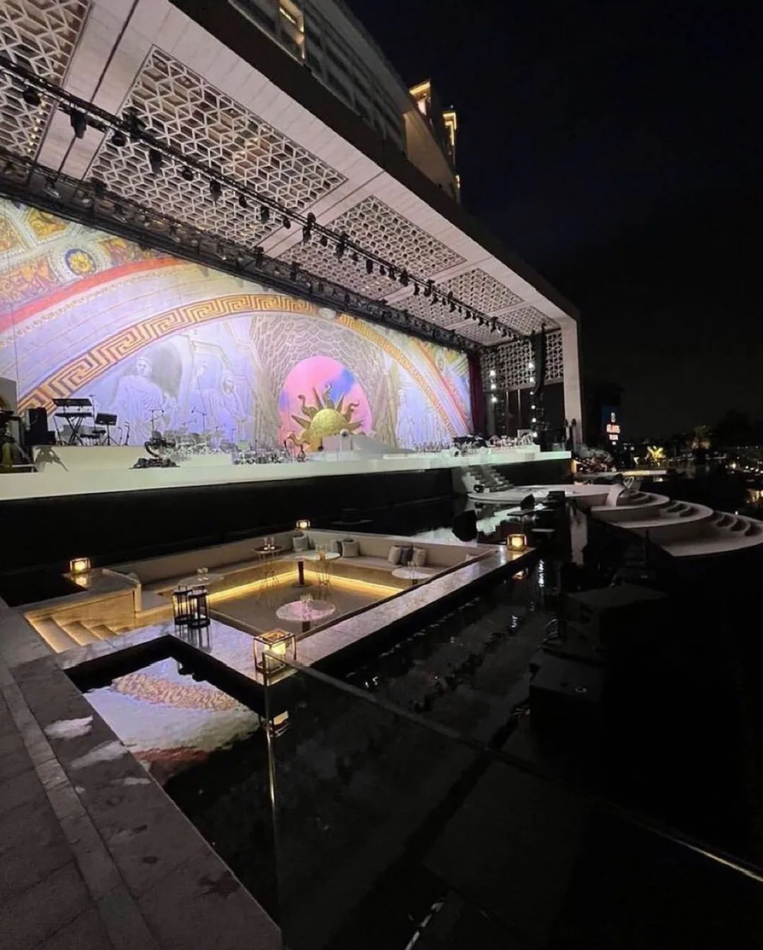 atlantis stage The Royal, Dubai 2023