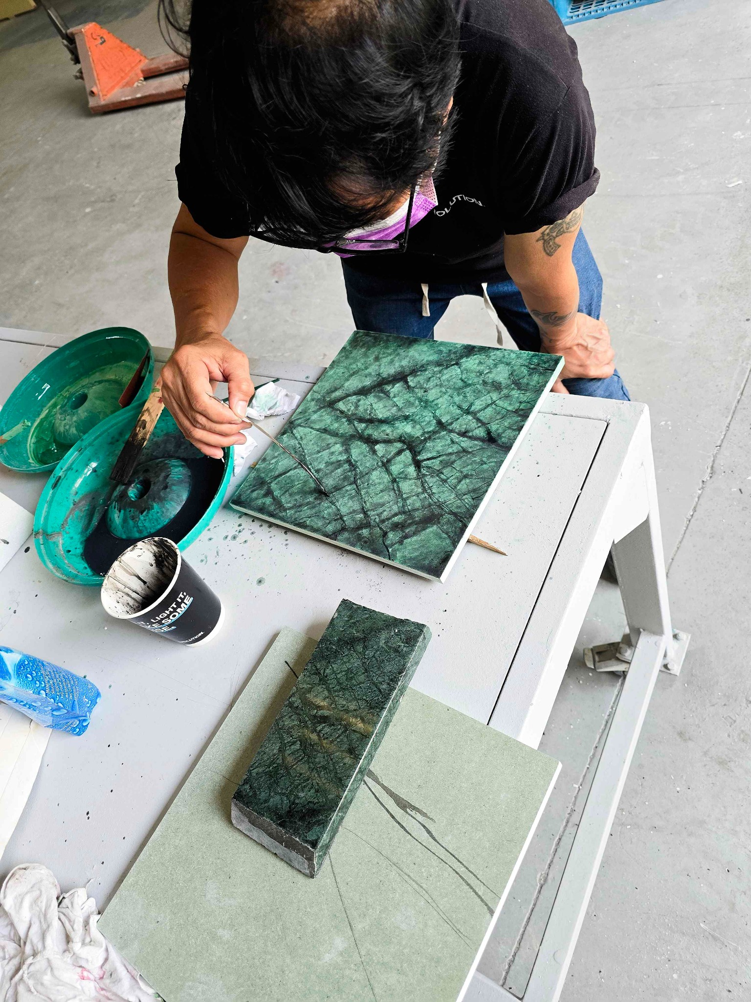 Scenic fabrication materials compared for temporary use and long-term permanent operation.
