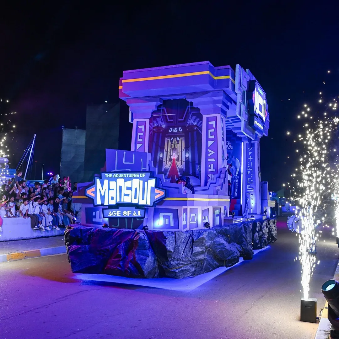 Evolution Scenic large-scale Nano Robot with four modular wings at Zayed Sports Complex.