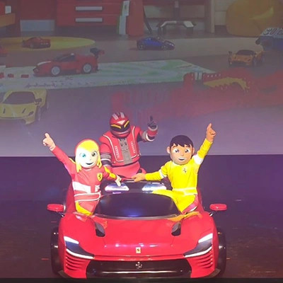 race-car-entertainment-show.webp