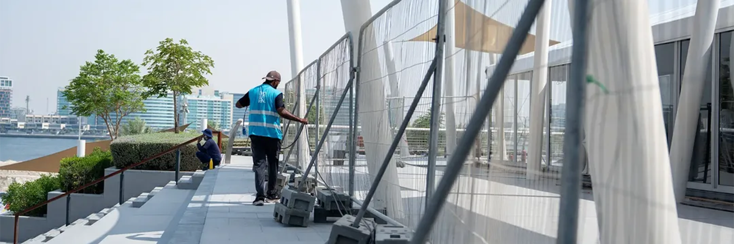 event-site-temporary-fencing-pedestrian-safety-barriers