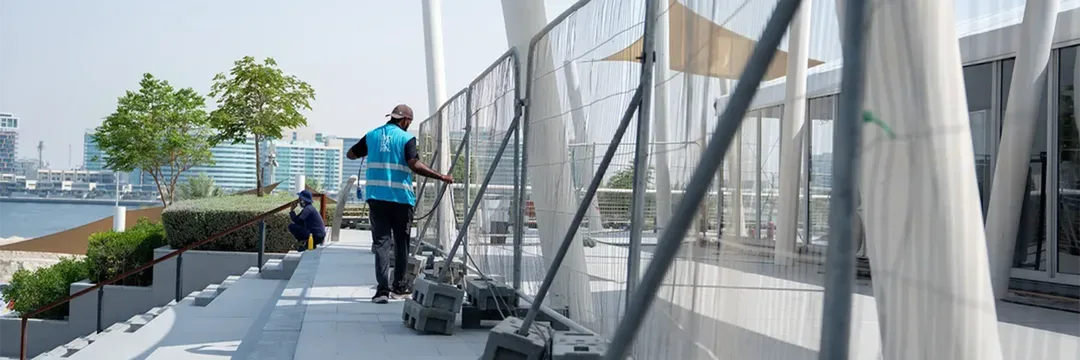 event-site-temporary-fencing-pedestrian-safety-barriers