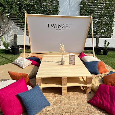 Traditional Arabic hospitality and guest experience at a premium event
