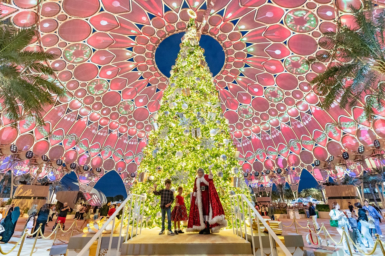 A coordinated festive environment brought scenic build, theming and multiple vendors together within the live Expo 2020 Dubai site.