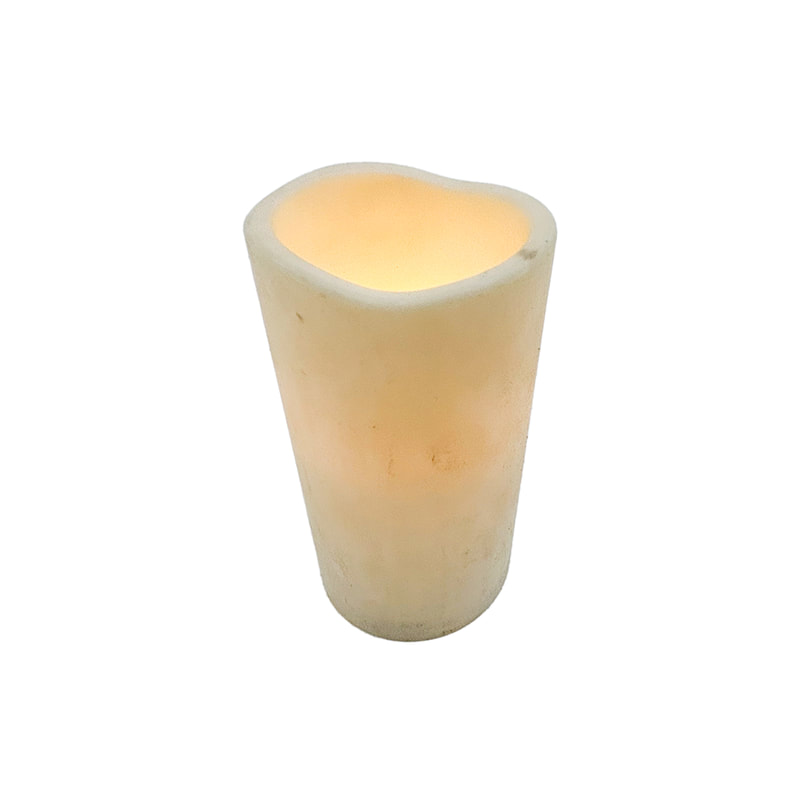 P-LQ107-CR Type 4 13cm medium cream LED candle with even burn shape