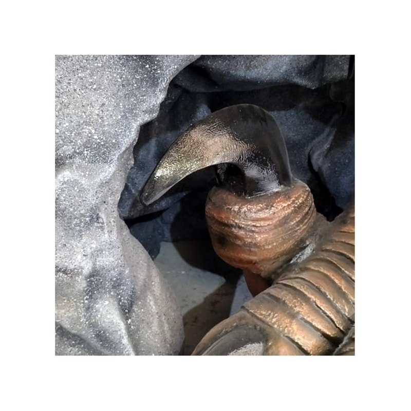 P-PK408-LI Type 1 dragon cave with foot