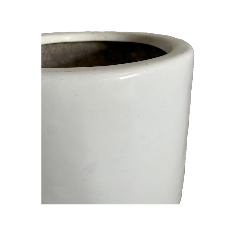 P-PT108-WH 33cm dia Jardin round white plant pot