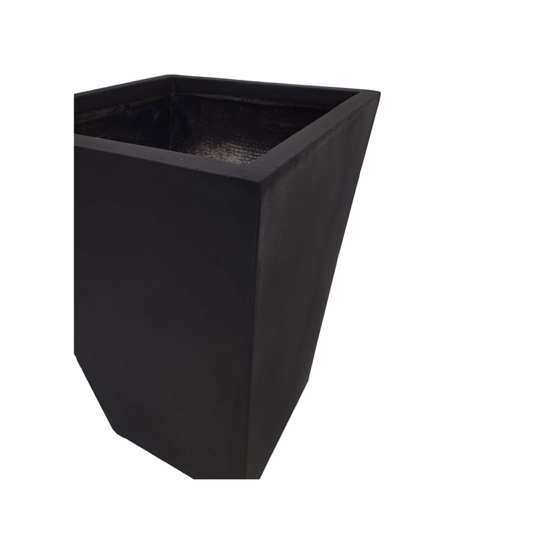 P-PT128-BL 31cm Villandry v-shaped square plant pot in black
