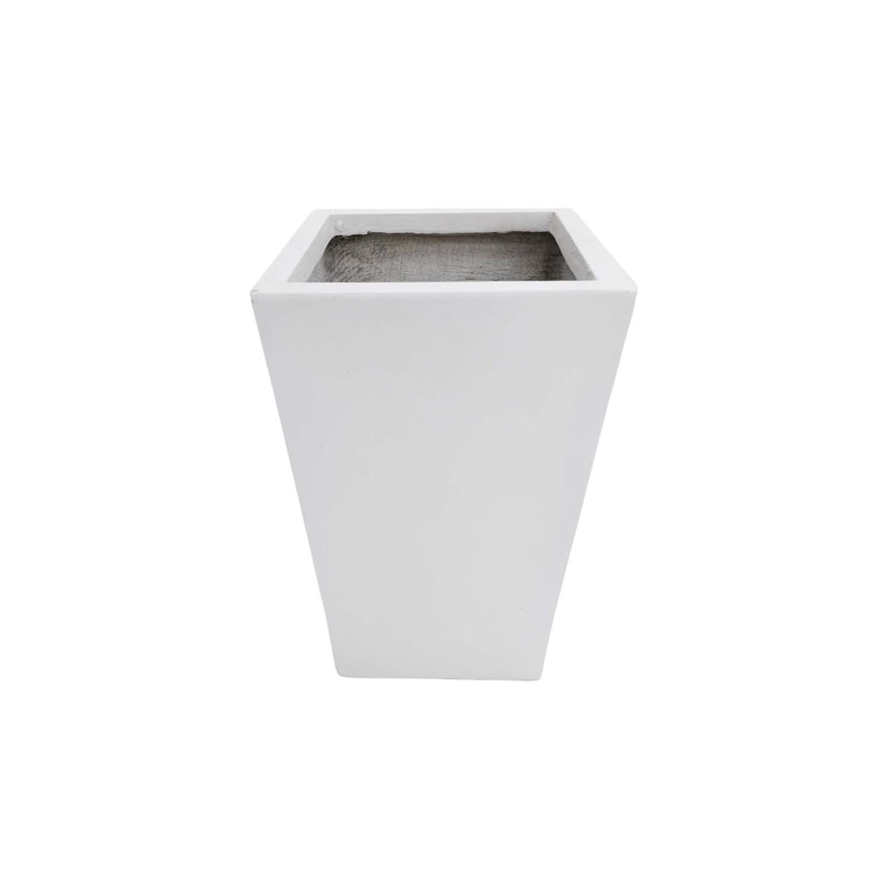 P-PT129-WH 25cm Villandry v-shaped square plant pot in white