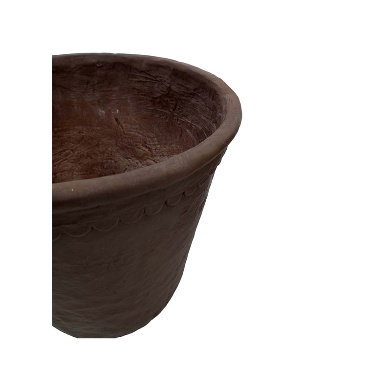 P-PT150-TC 30cm dia Tivoli round fiberglass plant pot in terracotta finish